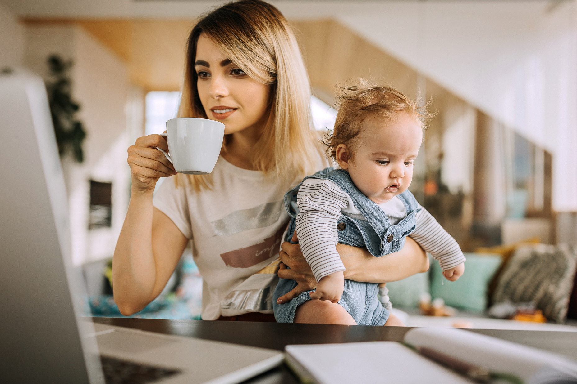 Balancing between motherhood and work